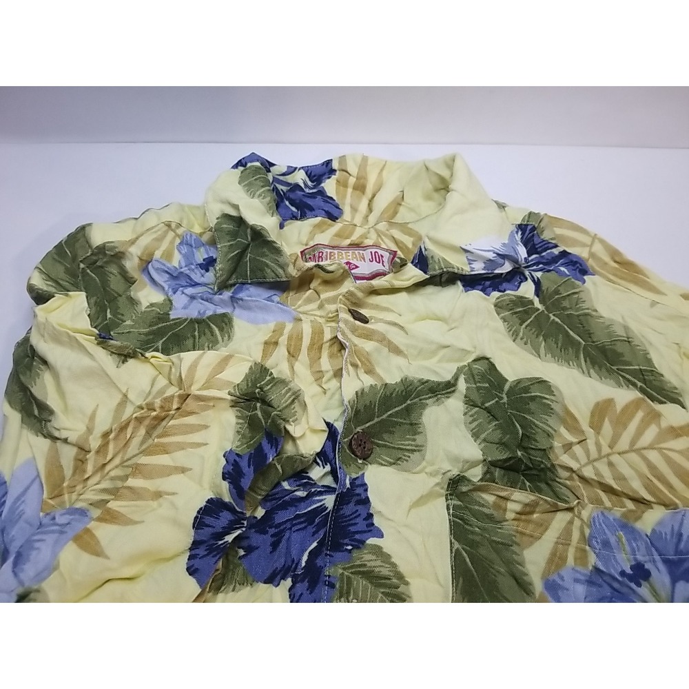 Caribbean Joe Mens Small Blue Floral Rayon Short Sleeve Hawaiian Button Up Shirt